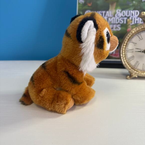 TY Beanie Boo Tiggs the Tiger 6” Plush | VelveTy Fabric | EUC - Picture 4 of 5